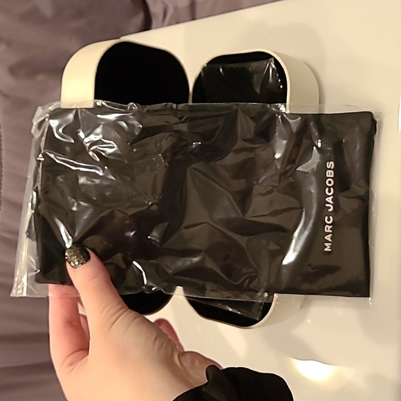 Marc Jacobs Men's Aviator Sunglasses brand new in box - Picture 12 of 14